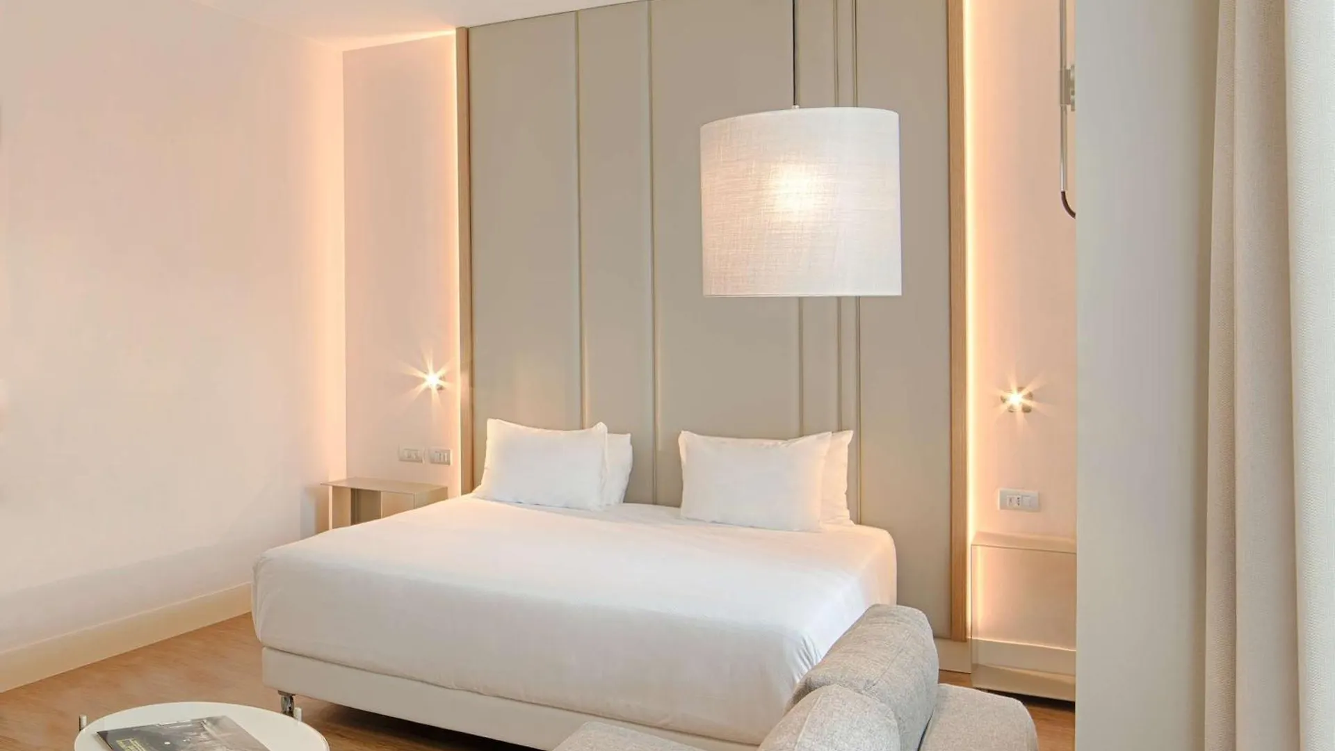 Nh Bologna De La Gare Hotel