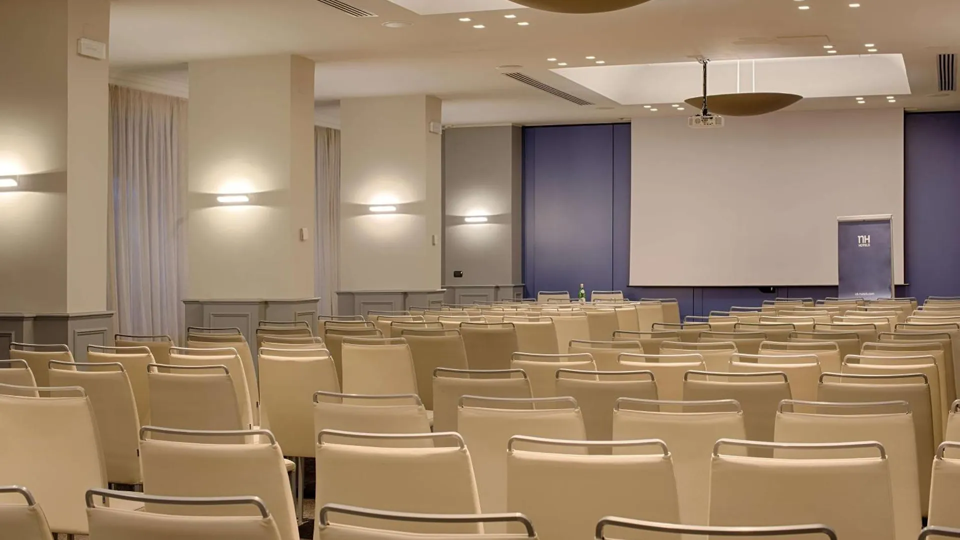 Nh Bologna De La Gare Hotel