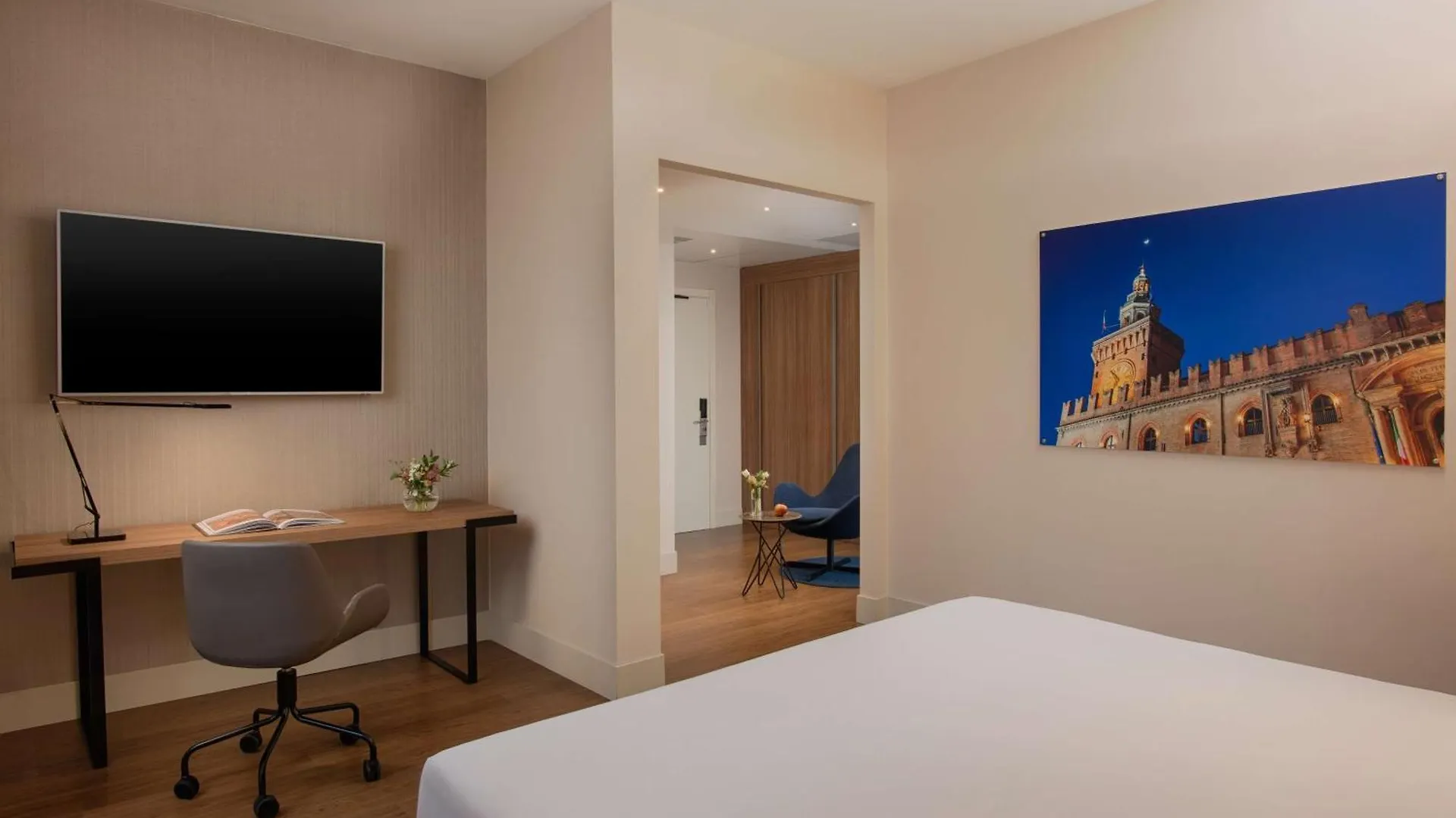 Nh Bologna De La Gare Hotel