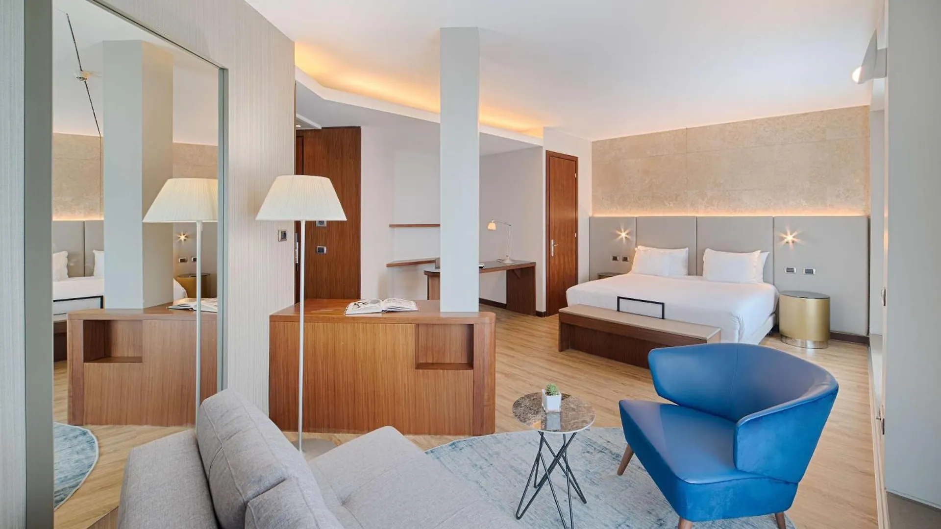 Nh Bologna De La Gare Hotel