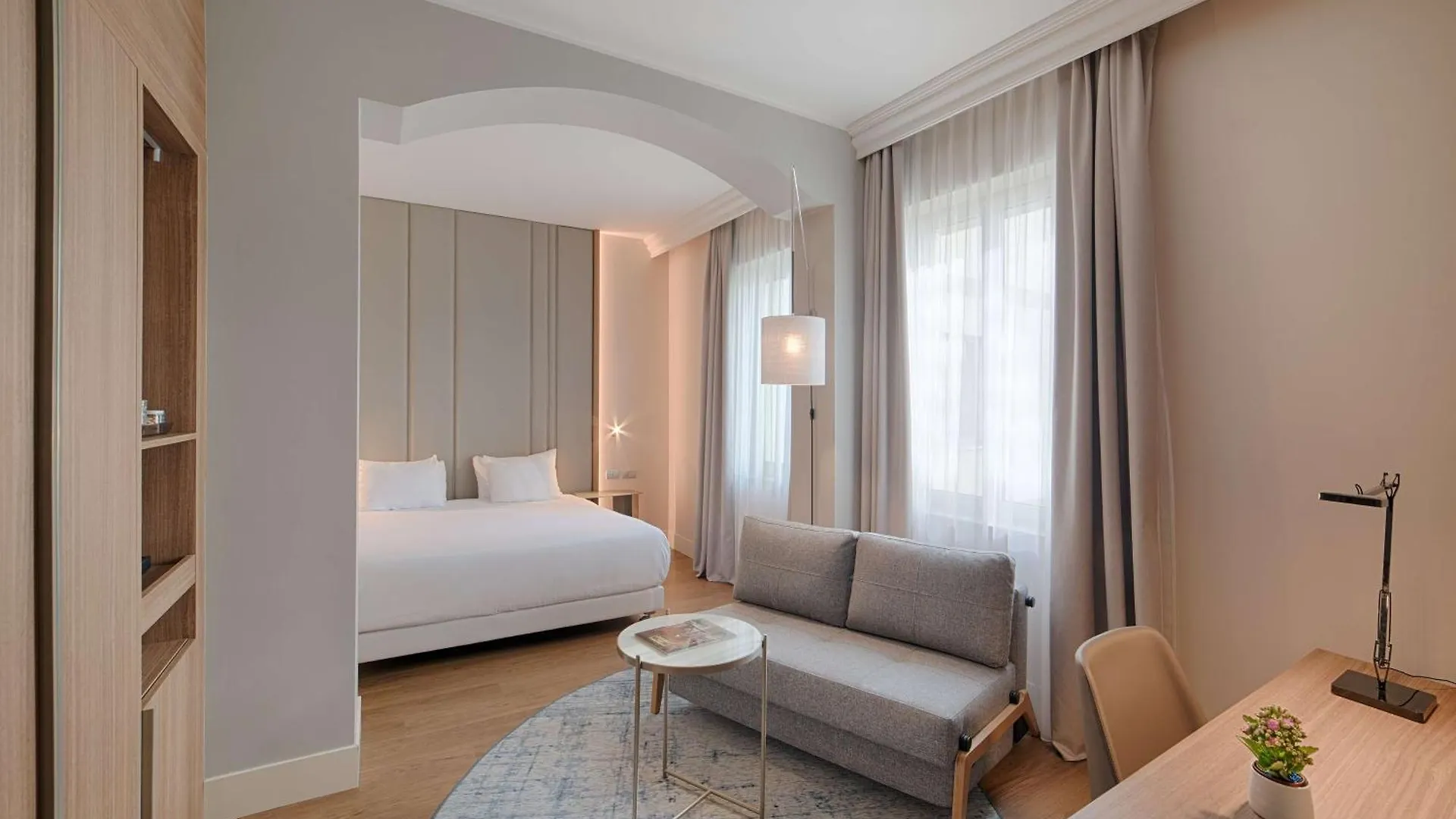 Nh Bologna De La Gare Hotel